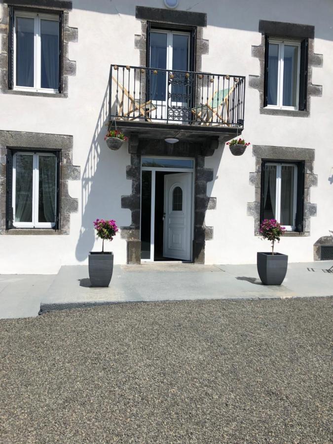 Burin Des Rosiers Apartment Olby Exterior photo